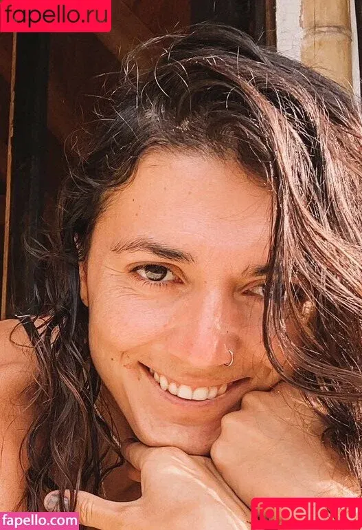 Karena Thompson / karenaabeana / wildfithippie Onlyfans Photo Gallery 