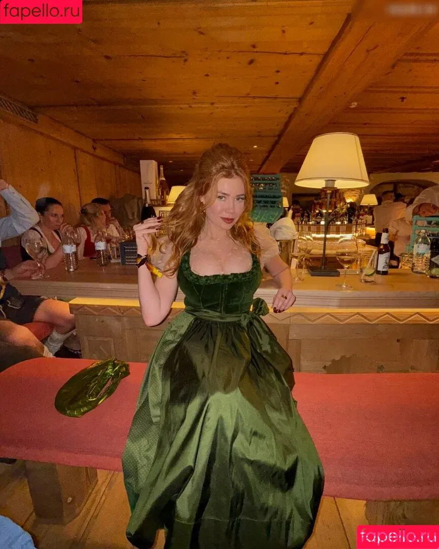 Palina Rojinski / action / palinski Onlyfans Photo Gallery 