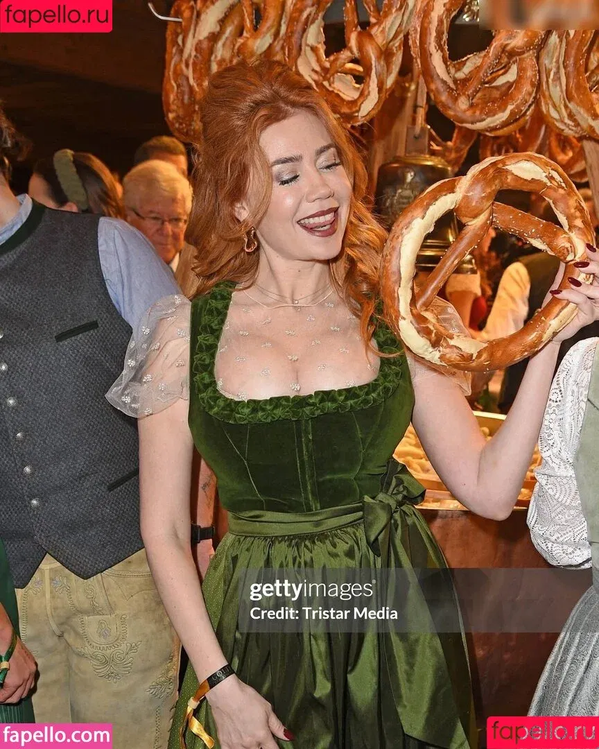 Palina Rojinski / action / palinski Onlyfans Photo Gallery 