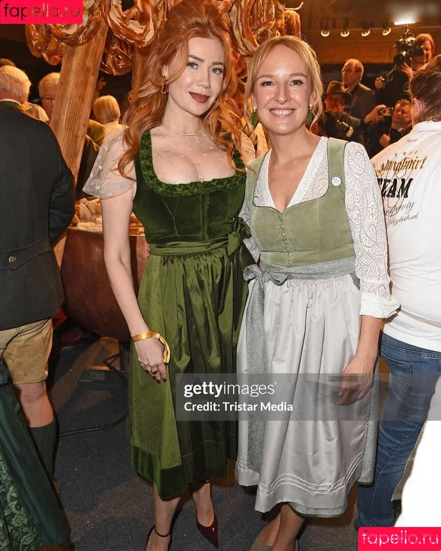 Palina Rojinski / action / palinski Onlyfans Photo Gallery 