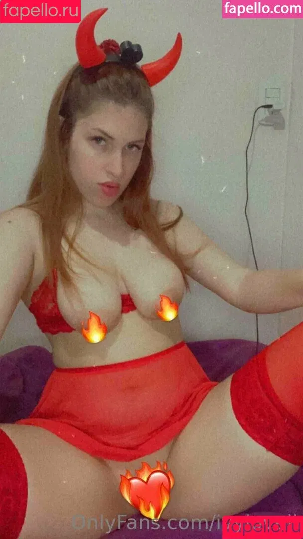 ivyleahlovell / ivylovell Onlyfans Photo Gallery 