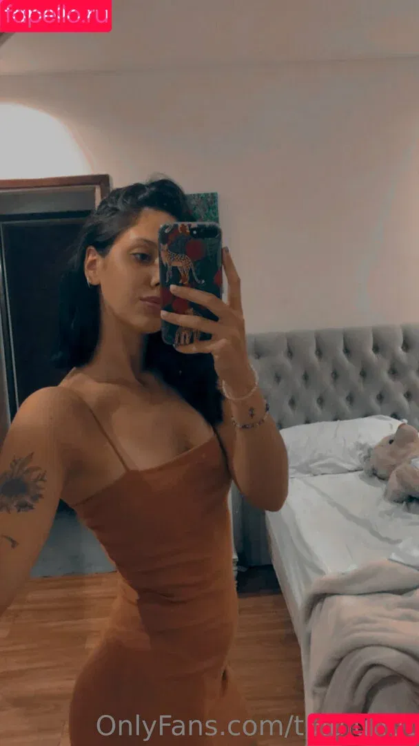 tuloucollective / tululuhot Onlyfans Photo Gallery 