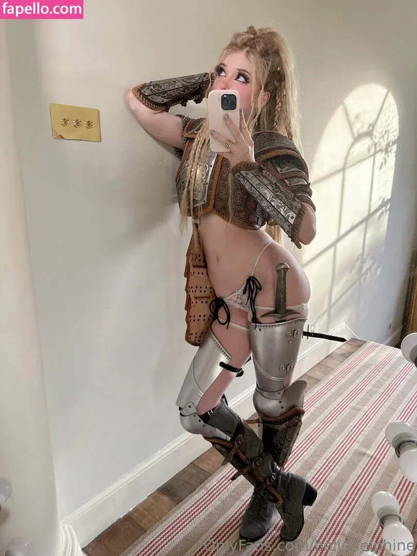 belledelphine Onlyfans Photo Gallery 