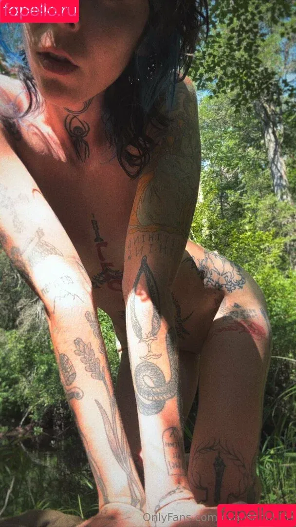 cyansapphire / cyansapphire333 Onlyfans Photo Gallery 