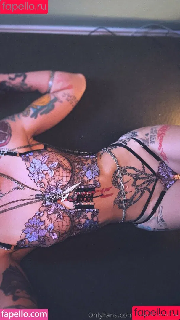 cyansapphire / cyansapphire333 Onlyfans Photo Gallery 