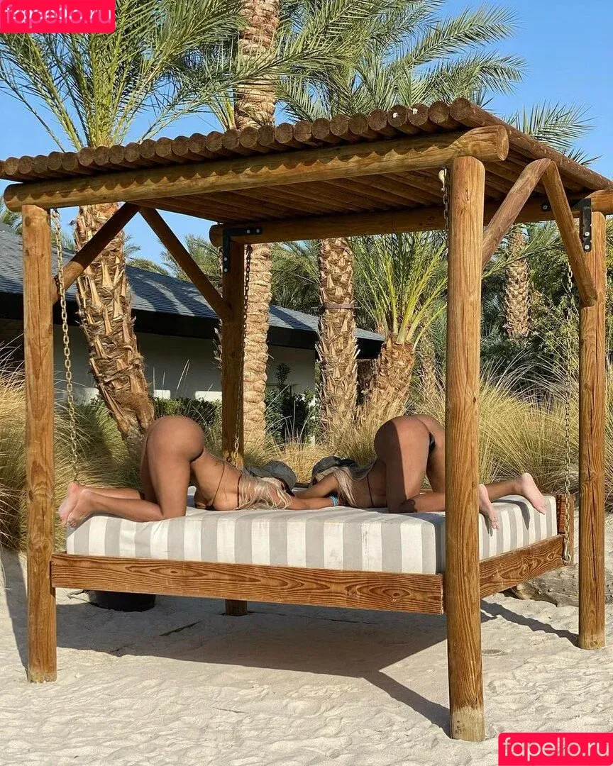 Clermont Twins / Theclermonttwins / clermonttwins Onlyfans Photo Gallery 