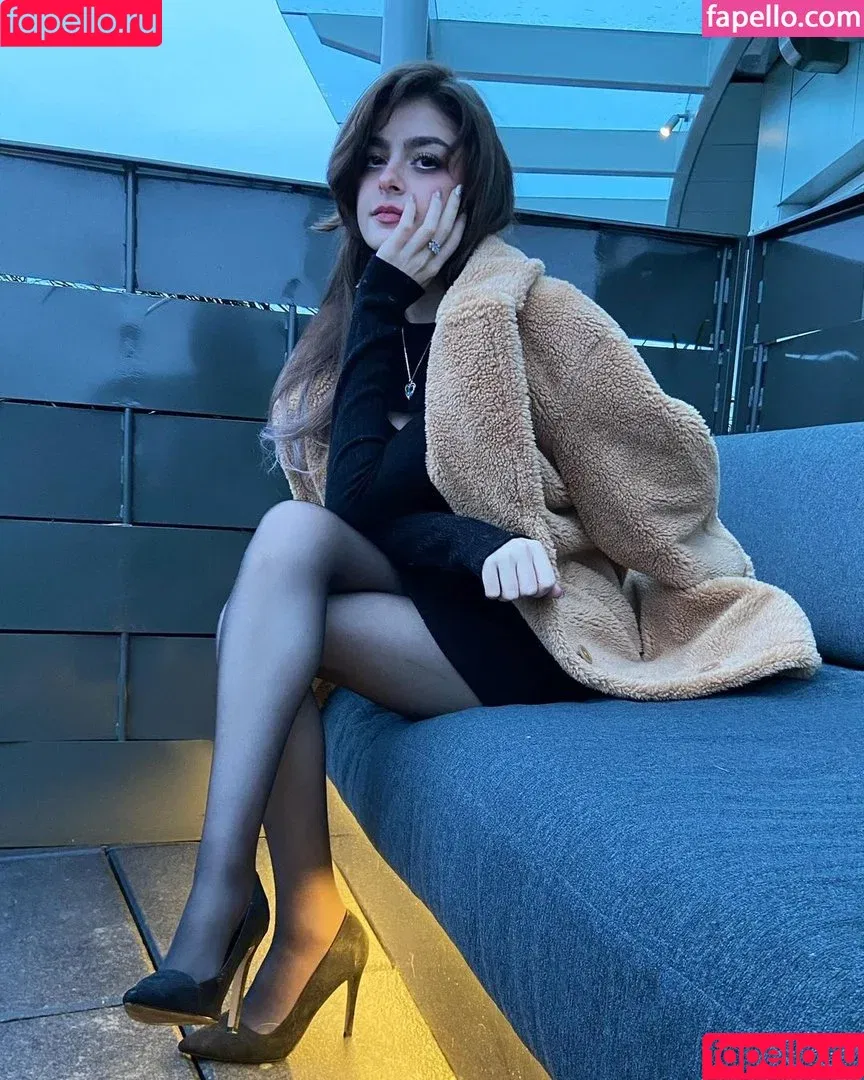 / Aruuu / DeputyARUUU / malachitexd Onlyfans Photo Gallery 