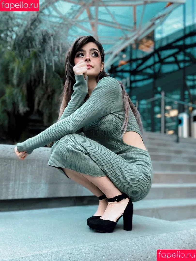 / Aruuu / DeputyARUUU / malachitexd Onlyfans Photo Gallery 