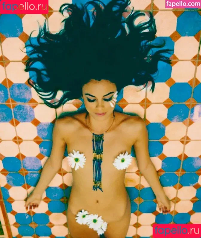 Nathalie Kelley / natkelley Onlyfans Photo Gallery 