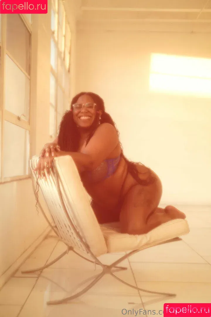 zurilovesvanilla / zurrilove Onlyfans Photo Gallery 