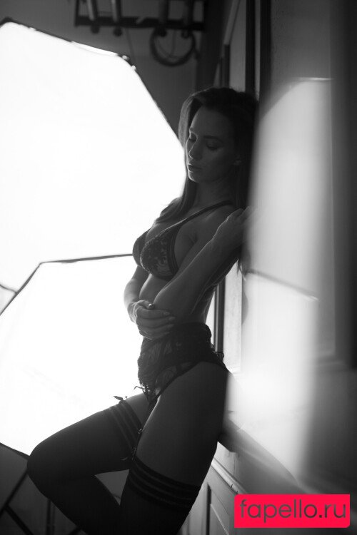 Magdalena Perlinska Nude Onlyfans Photo 22
