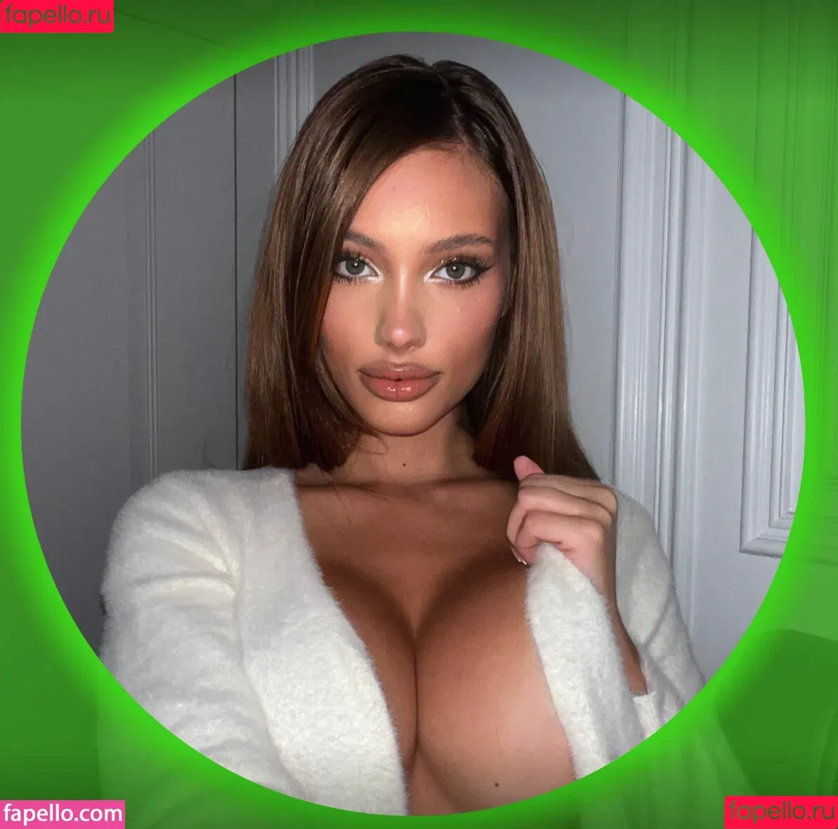 Chloe Haze / Chloeehaze / chloesquishhyy Onlyfans Photo Gallery 