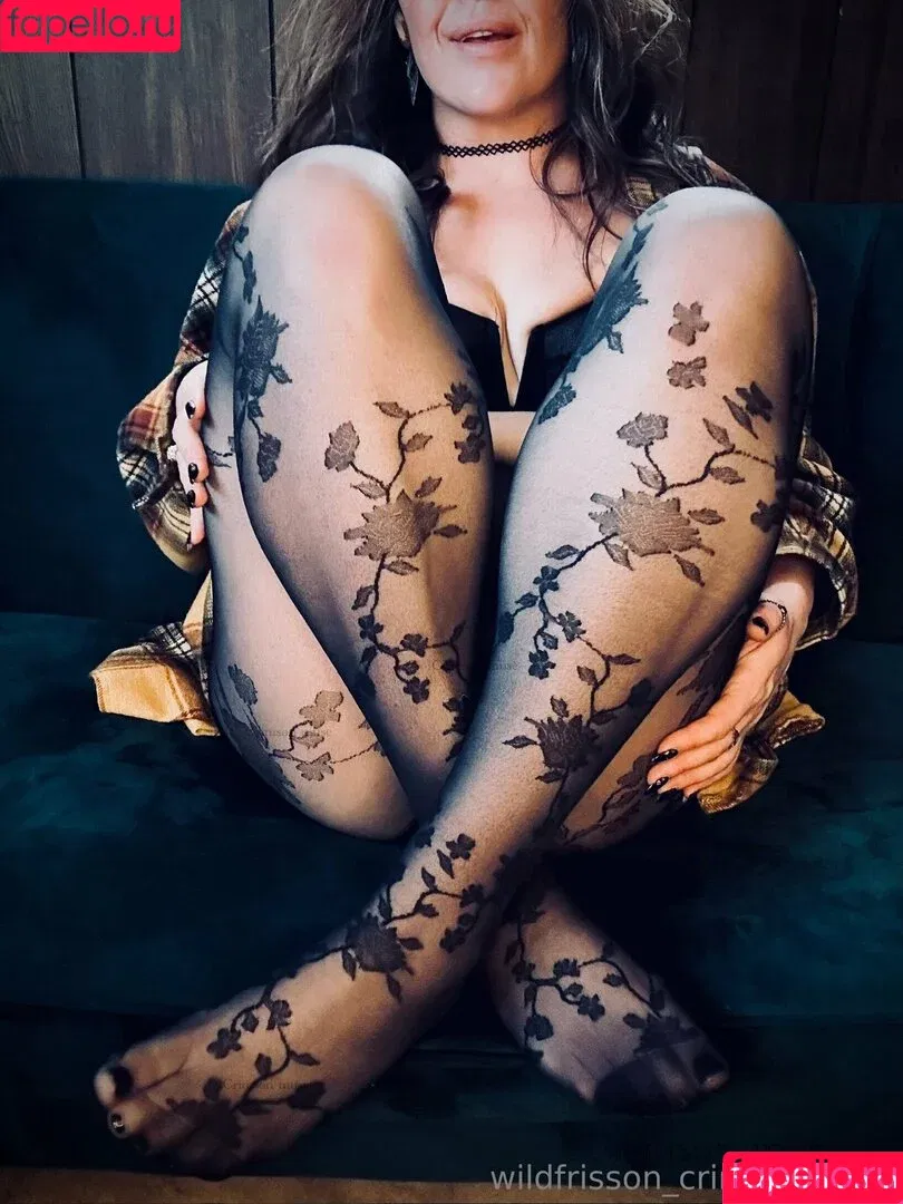 crimsonmusewildfrisson Onlyfans Photo Gallery 