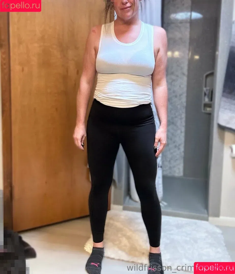 crimsonmusewildfrisson Onlyfans Photo Gallery 