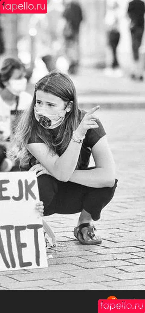 Luisa Neubauer / Luisamneubauer / luisaneubauer Onlyfans Photo Gallery 