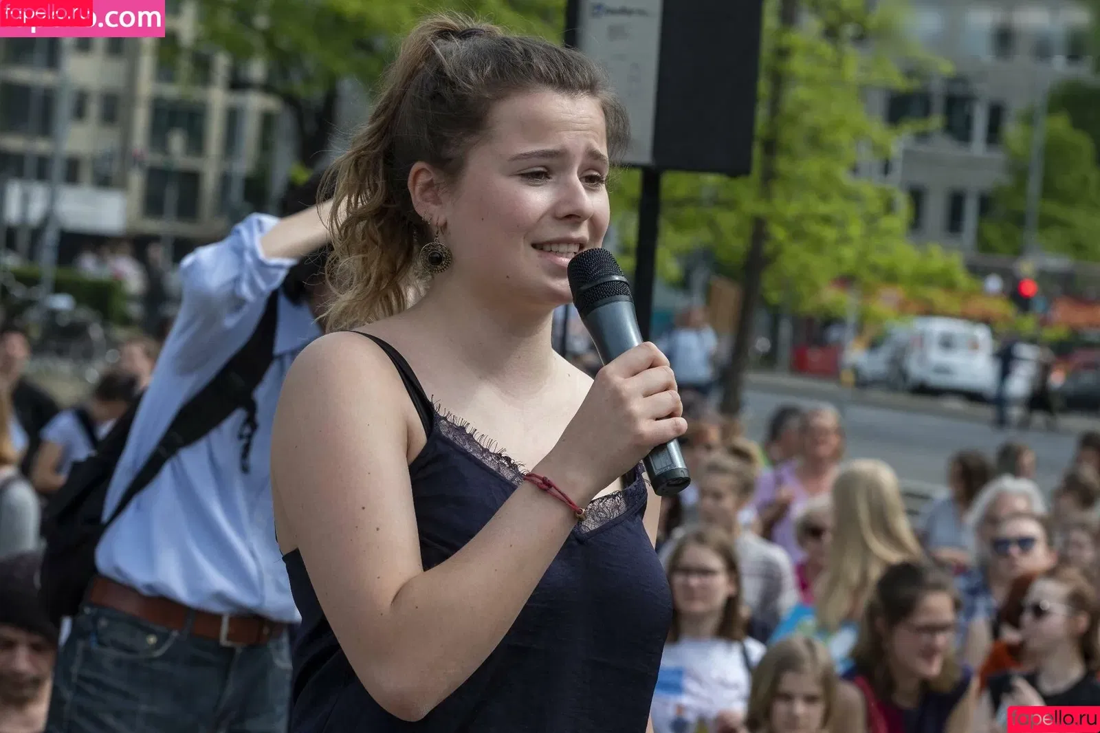 Luisa Neubauer / Luisamneubauer / luisaneubauer Onlyfans Photo Gallery 