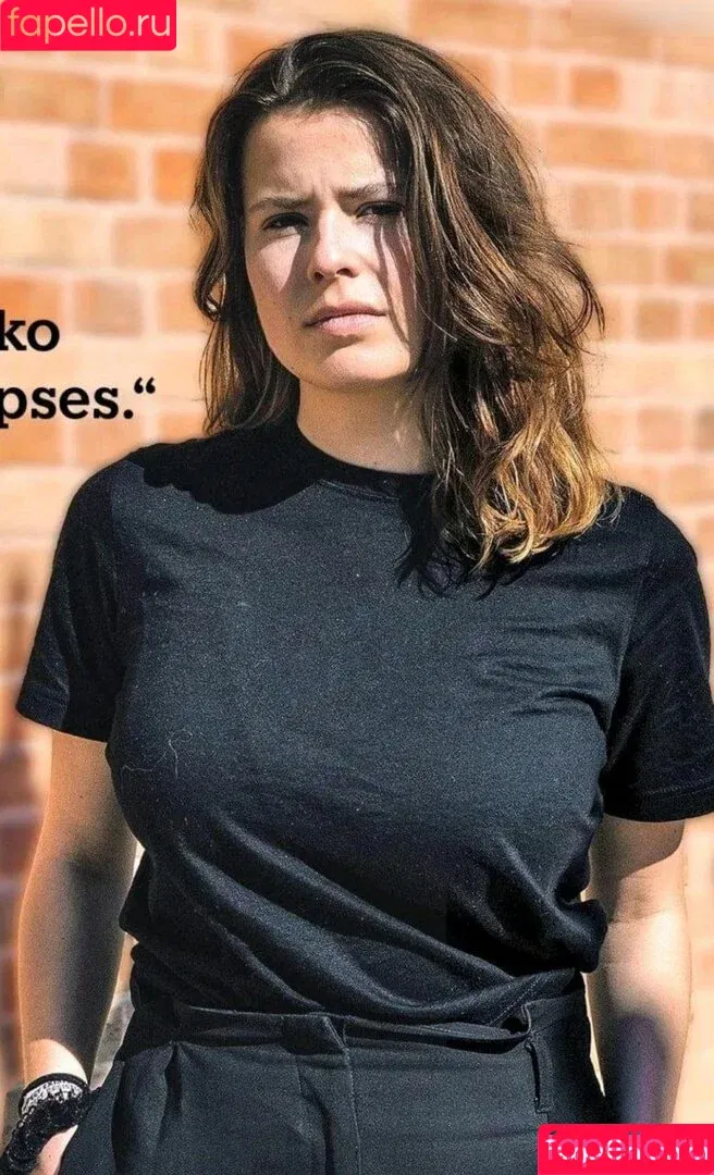 Luisa Neubauer / Luisamneubauer / luisaneubauer Onlyfans Photo Gallery 