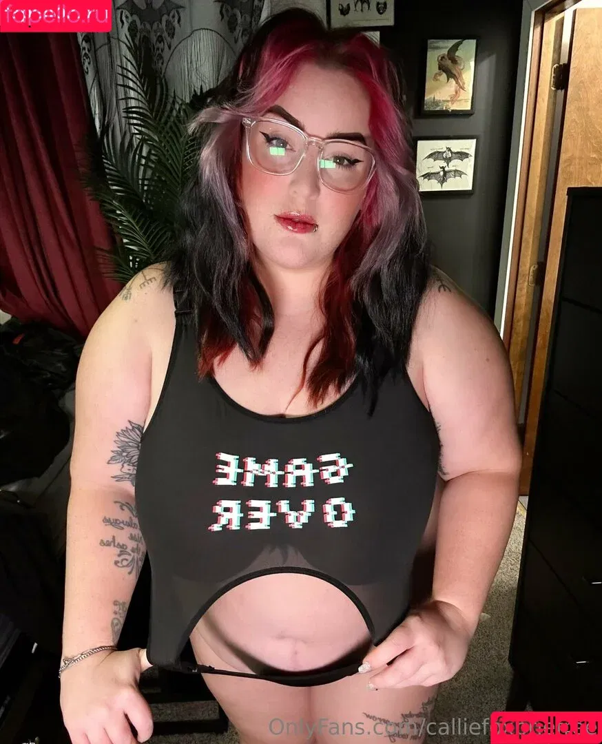 calliefoskeyart / calliefoxbriefree Onlyfans Photo Gallery 