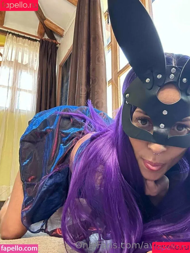 _avislove_ / avislovee Onlyfans Photo Gallery 