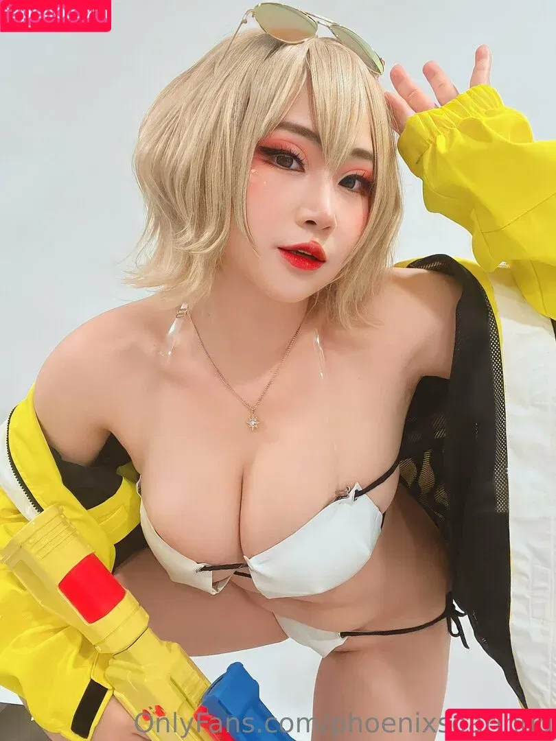 phoenix_cosplaying / phoenixsoaringg Onlyfans Photo Gallery 