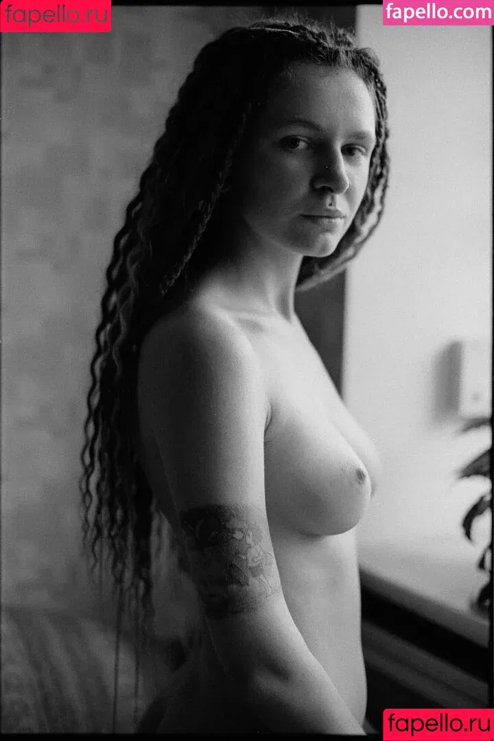 phoenix_cosplaying / phoenixsoaringg Onlyfans Photo Gallery 