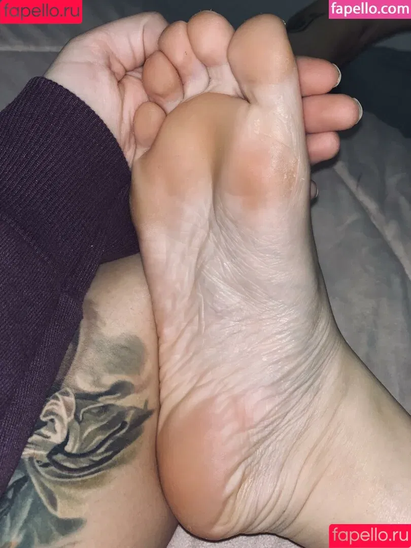 Forbidden-Peach / RealShaePeach / Shaepeach Onlyfans Photo Gallery 