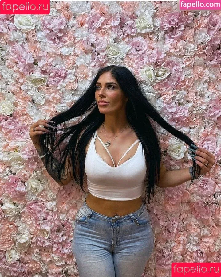 Eleynarei / eleynarei_hot Onlyfans Photo Gallery 