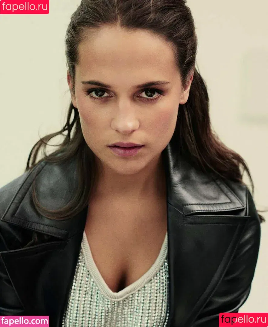 Alicia Vikander / aliciavikanderdaily Onlyfans Photo Gallery 
