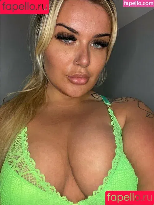Josie B / Josieb18x / dollyjade1 Onlyfans Photo Gallery 