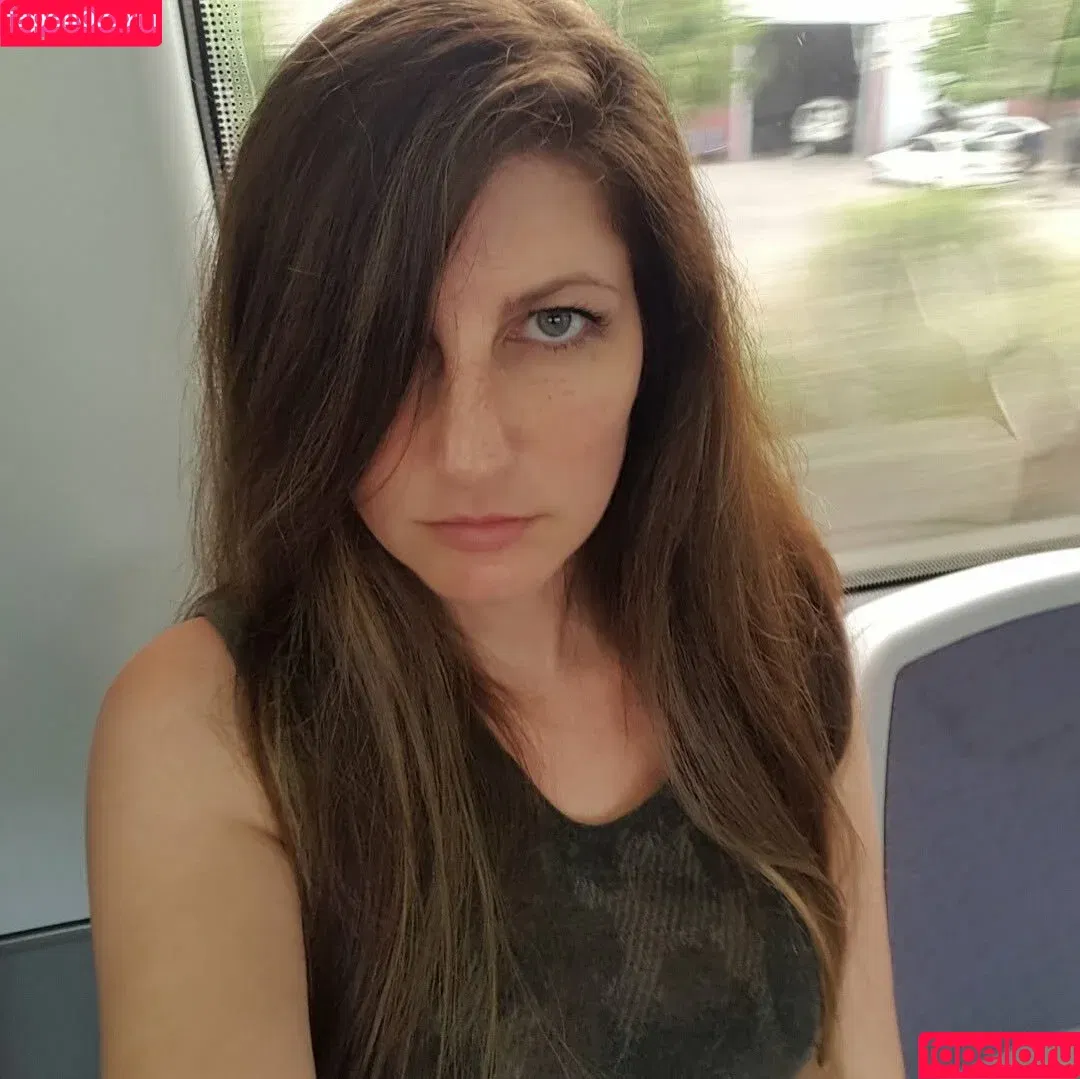 Sabrina Deep / SabrinaDeep / https: / realsabrinadeep Onlyfans Photo Gallery 