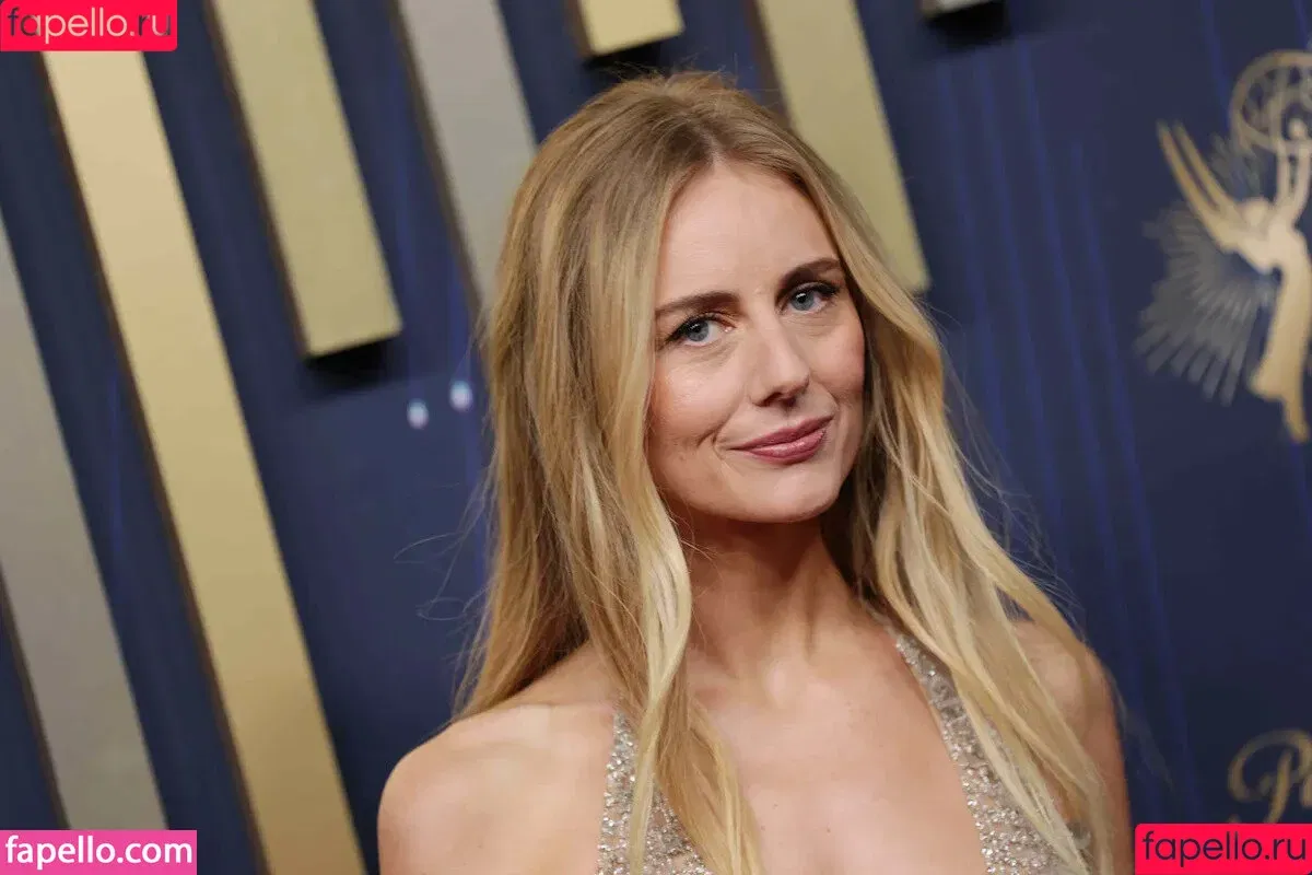 Justine Lupe / mejustinelupe Onlyfans Photo Gallery 