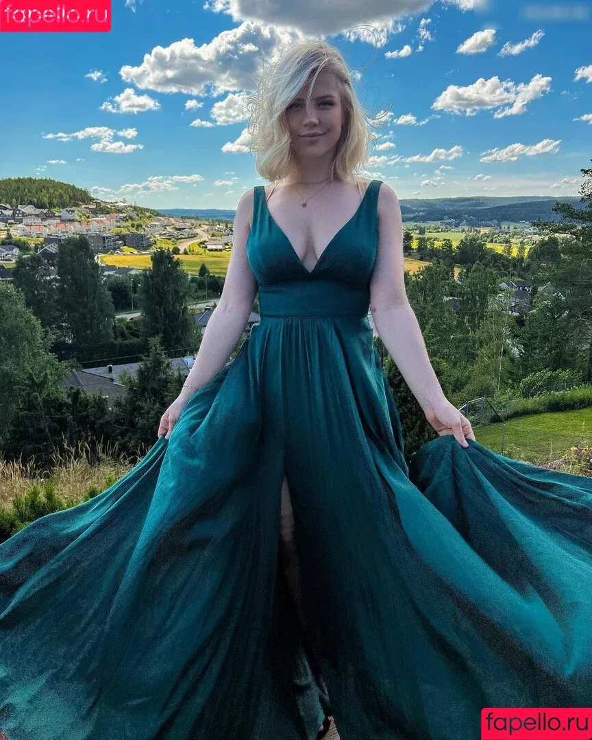 Maji / ilovebitterlife / majijej / officialmajicjames Onlyfans Photo Gallery 