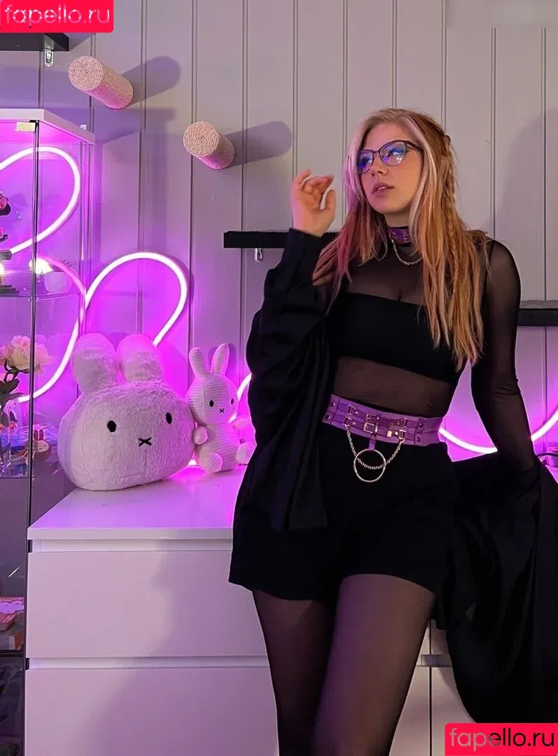 Maji / ilovebitterlife / majijej / officialmajicjames Onlyfans Photo Gallery 