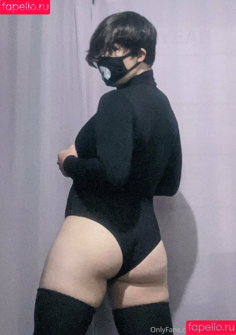 _queerbunnybabe_ / queerbunnybabe Onlyfans Photo Gallery 