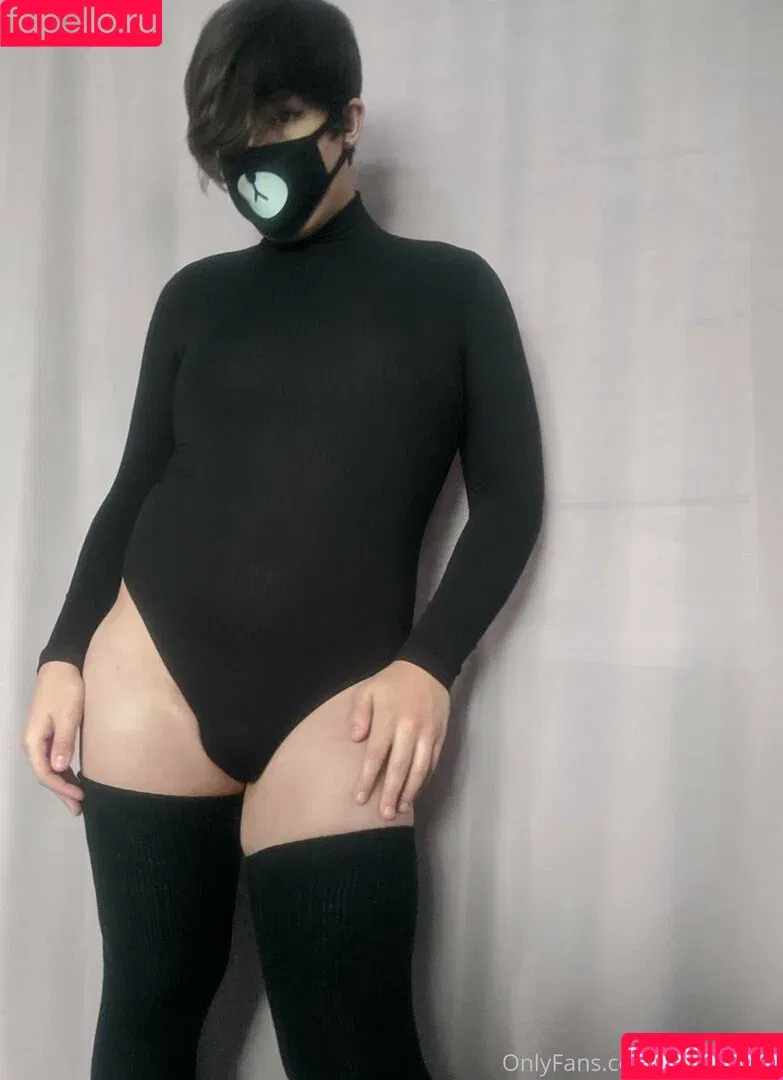 _queerbunnybabe_ / queerbunnybabe Onlyfans Photo Gallery 