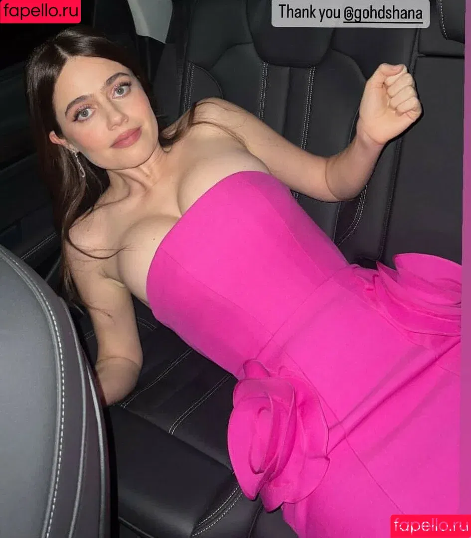 Molly Gordon / crashgordon / mollsterg Onlyfans Photo Gallery 