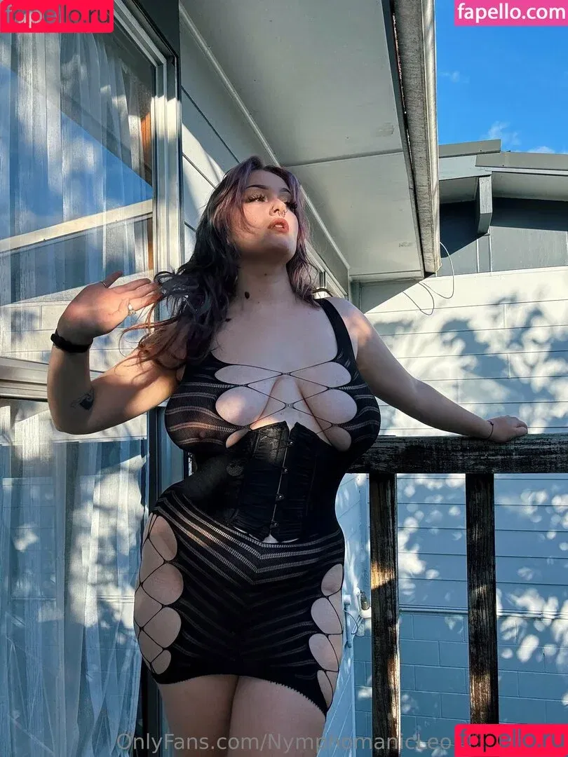 nymphomanicleo Onlyfans Photo Gallery 