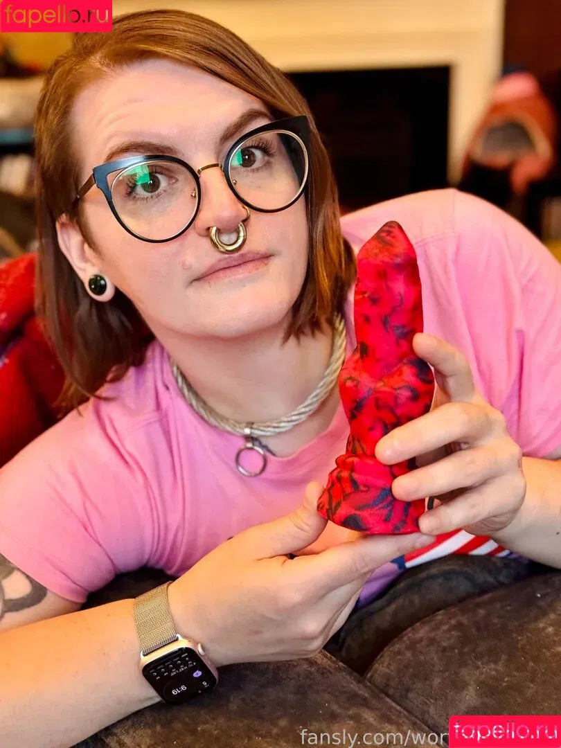 worthlessasshole5 / worthlessholes Onlyfans Photo Gallery 