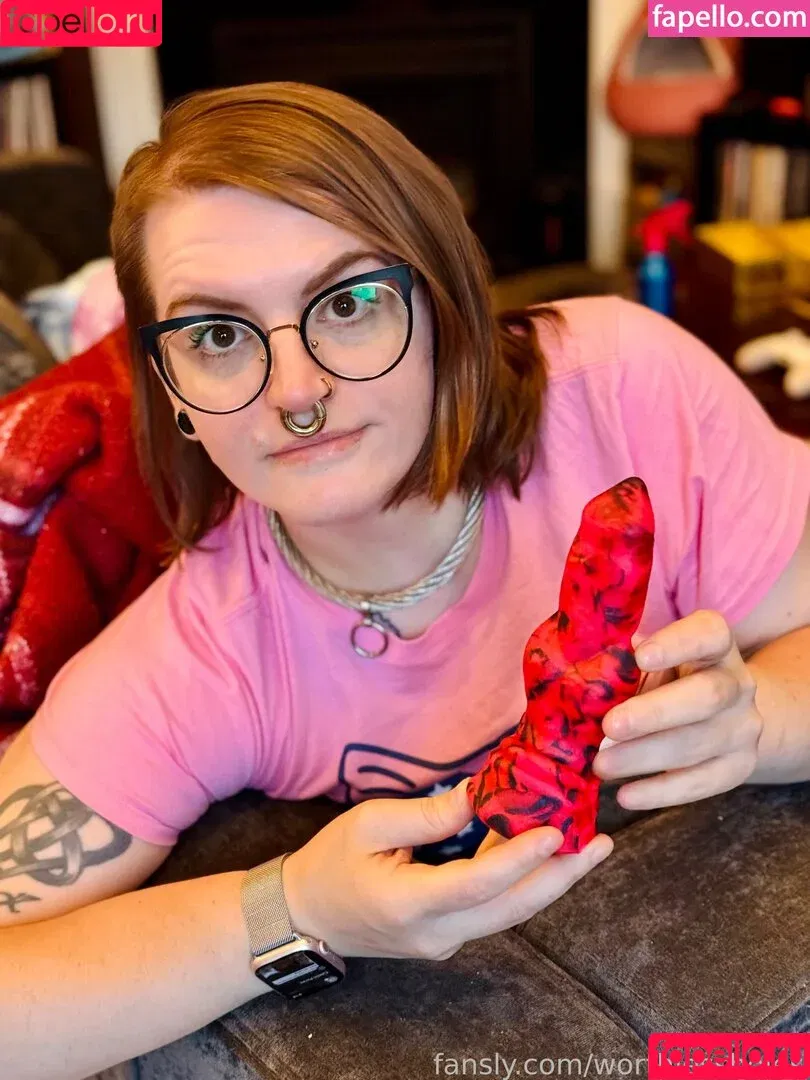 worthlessasshole5 / worthlessholes Onlyfans Photo Gallery 