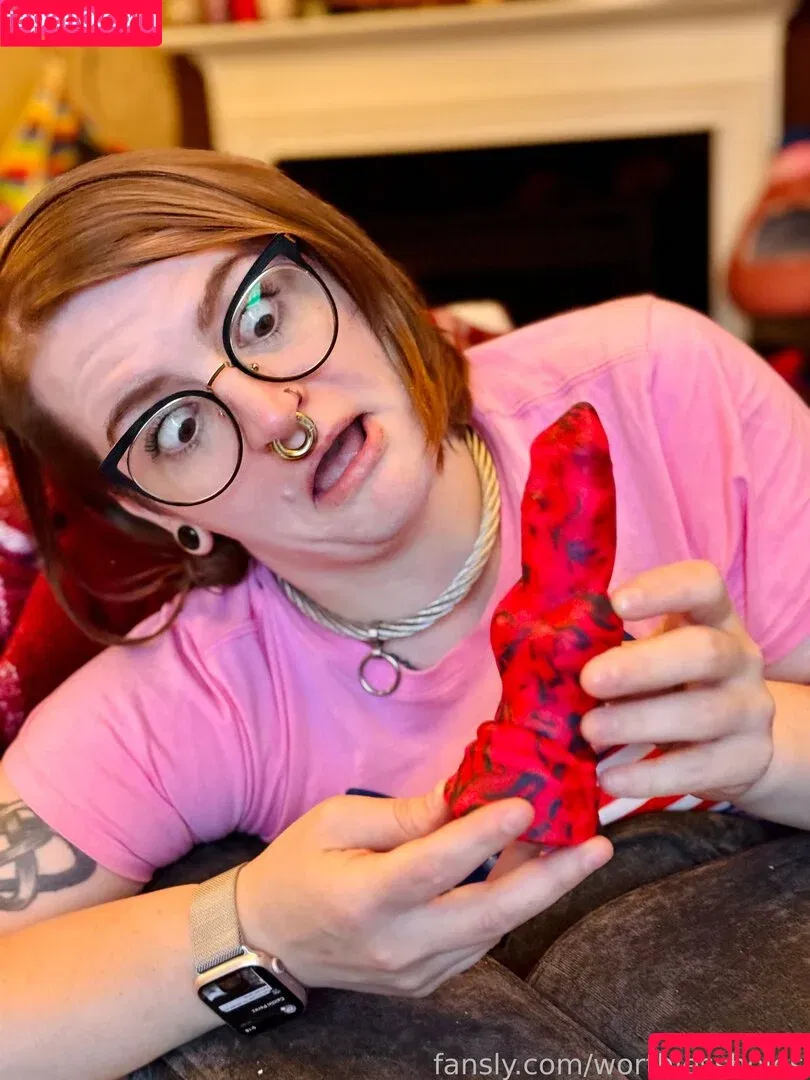 worthlessasshole5 / worthlessholes Onlyfans Photo Gallery 