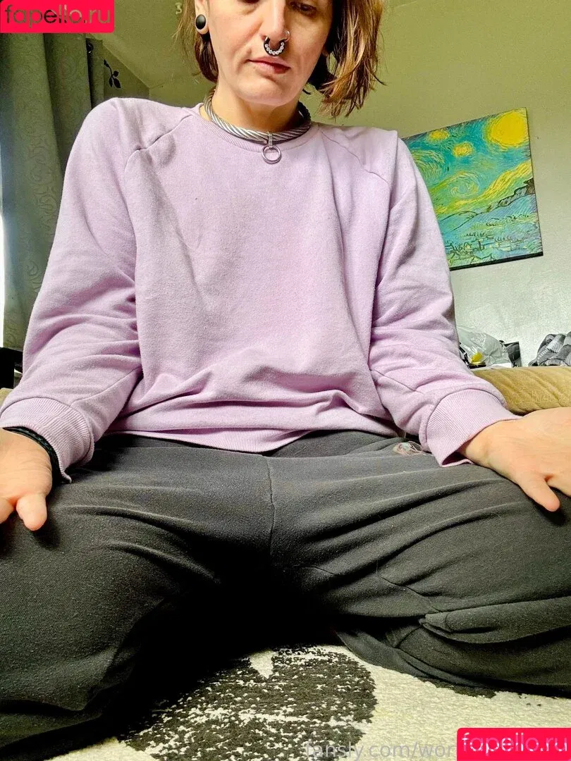 worthlessasshole5 / worthlessholes Onlyfans Photo Gallery 