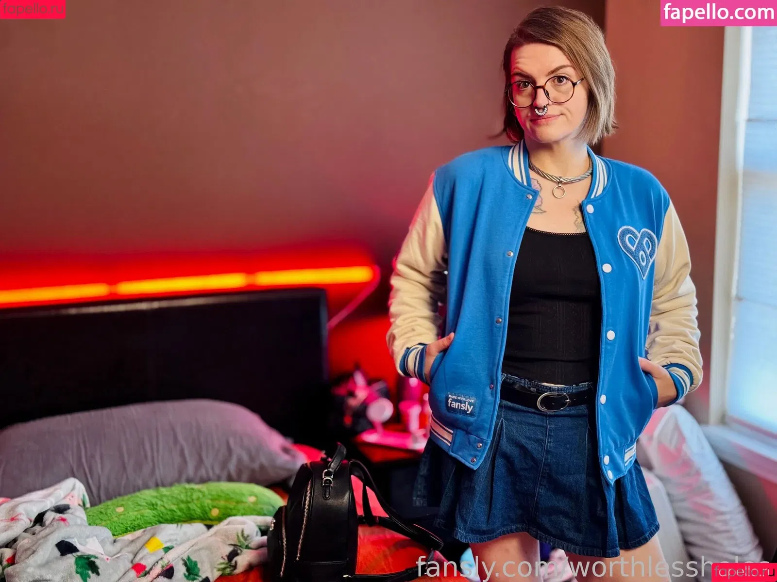 worthlessasshole5 / worthlessholes Onlyfans Photo Gallery 