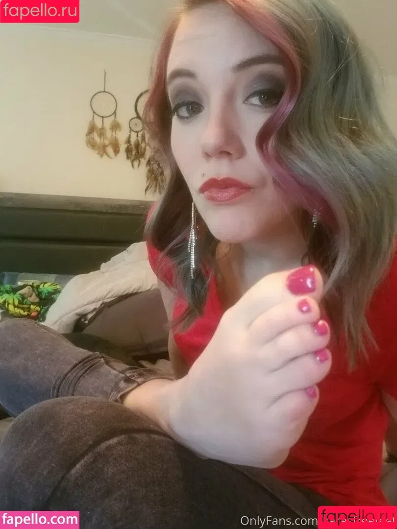 karasfreefeet / kjeffriess Onlyfans Photo Gallery 