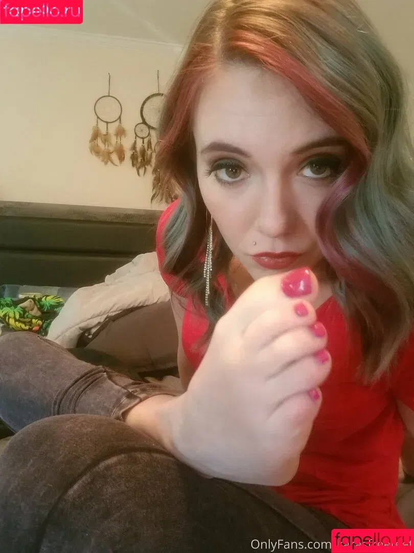 karasfreefeet / kjeffriess Onlyfans Photo Gallery 