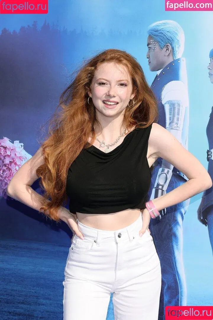 Francesca Capaldi / francescacapaldi Onlyfans Photo Gallery 