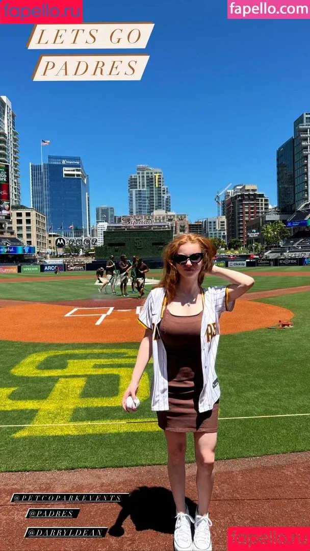 Francesca Capaldi / francescacapaldi Onlyfans Photo Gallery 