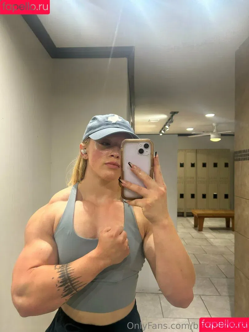 buff_blondie / sophieelifts Onlyfans Photo Gallery 