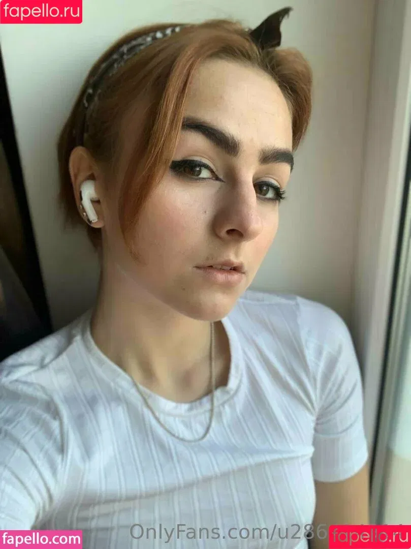 eva_percy / evanotceleste Onlyfans Photo Gallery 