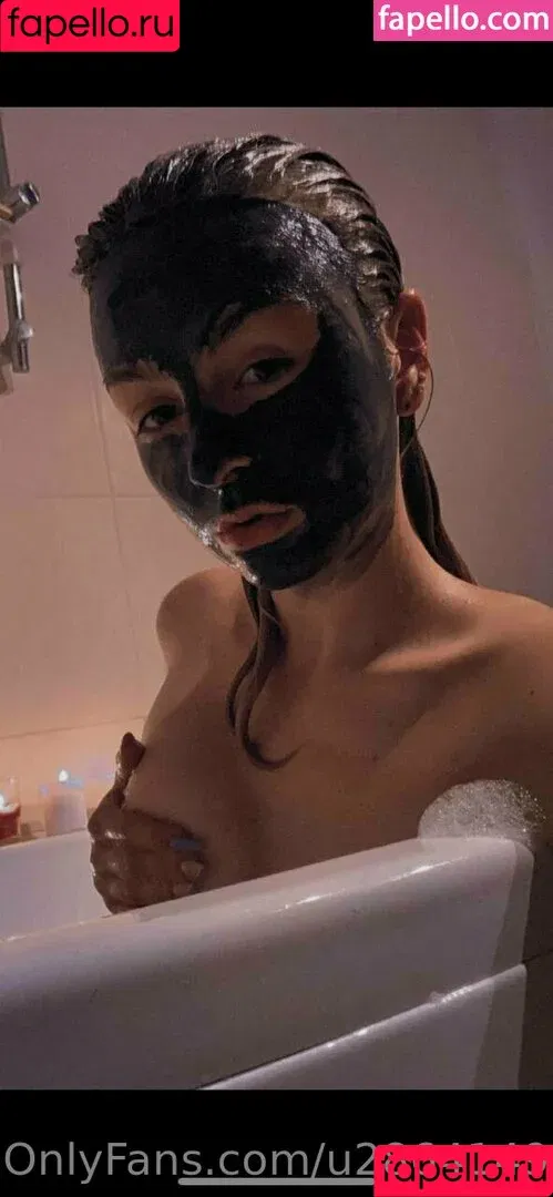 eva_percy / evanotceleste Onlyfans Photo Gallery 