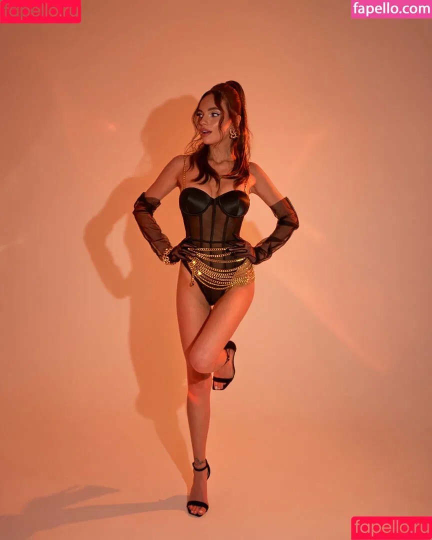 Dialinka Di / dialinka_di Onlyfans Photo Gallery 